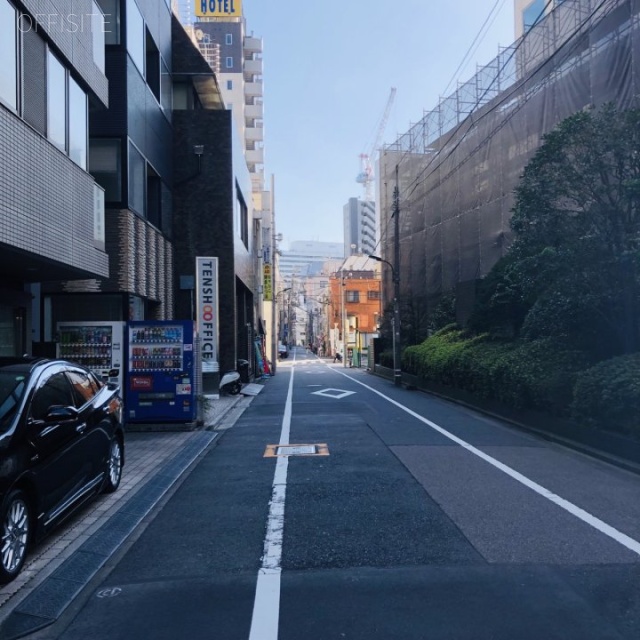 露月町ビル ビル前面道路