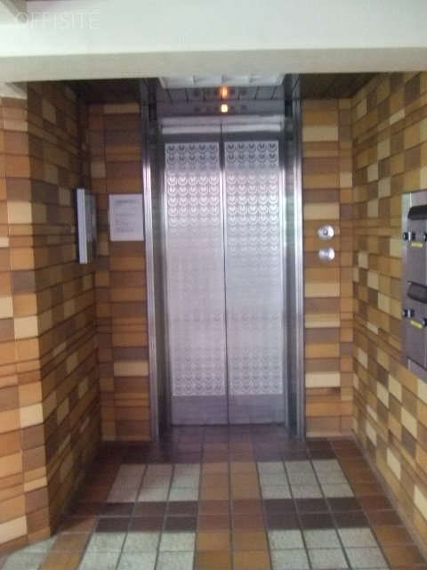 井門新宿御苑ビル 画像