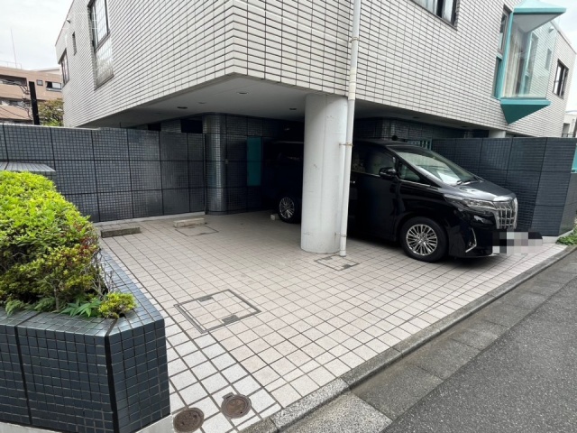 K&M代々木公園　駐車場