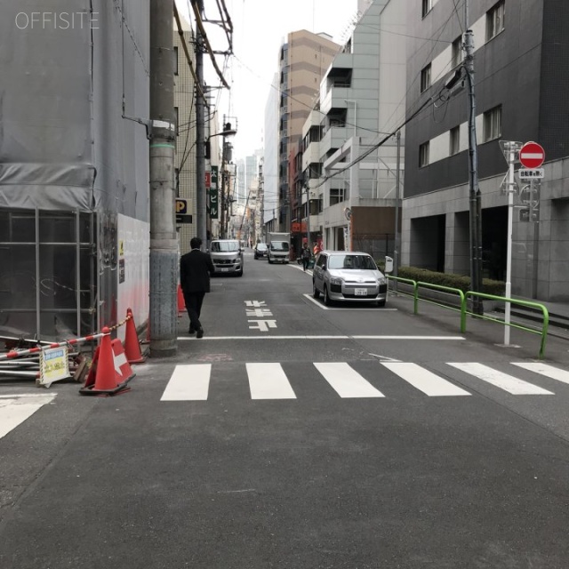 MMビルⅢ ビル前面道路