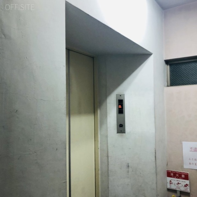 さつきビル エレベーター