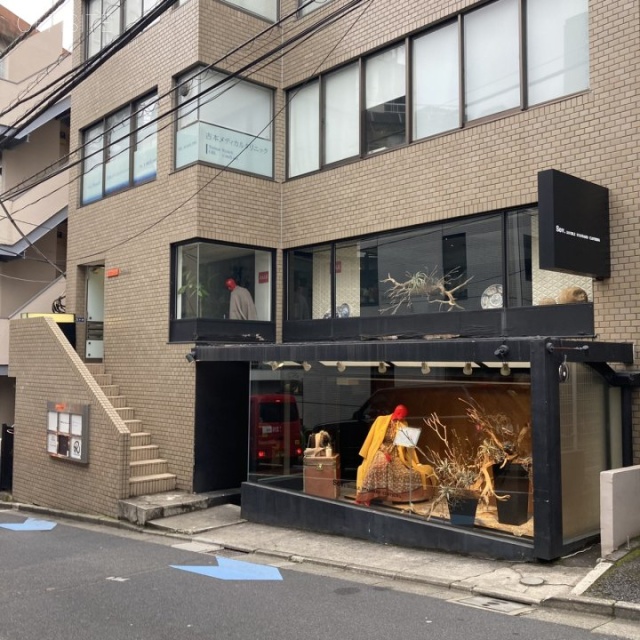 サタール青山 外観