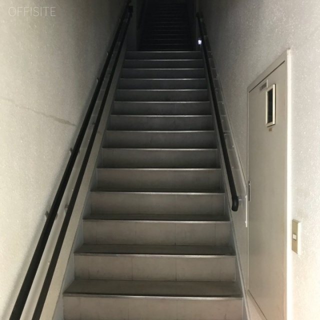 第2小磯ビル 階段