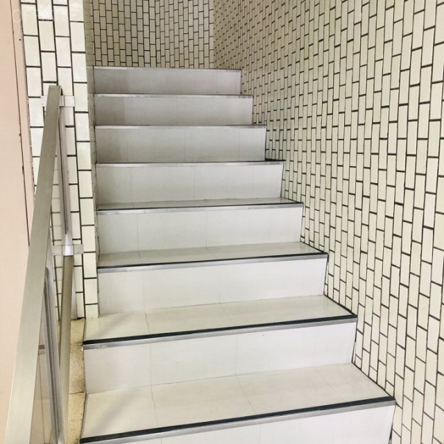 東銀座ビル エントランス
