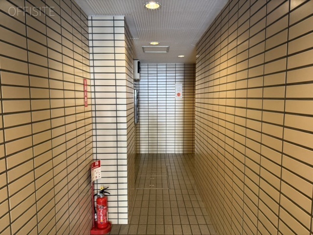 坂本ビル　エントランス