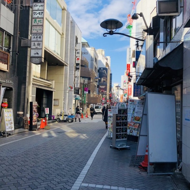 赤坂福富ビル ビル前面道路