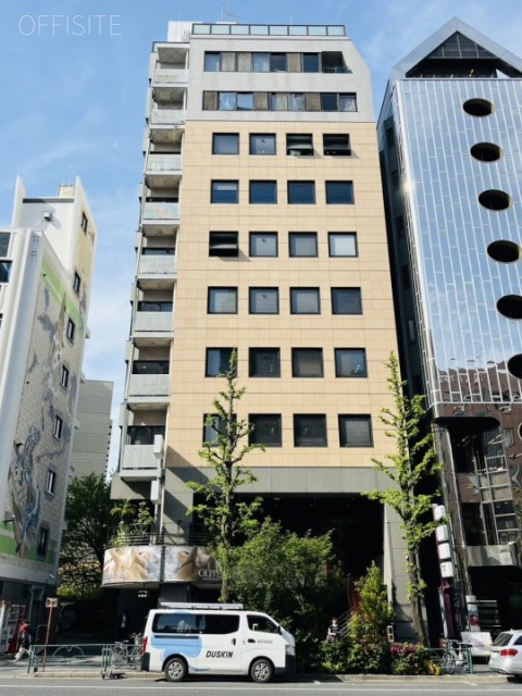 COM-BOX　外観
