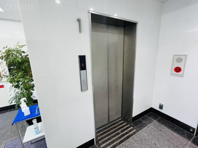 ベルヴュー麹町 エントランス