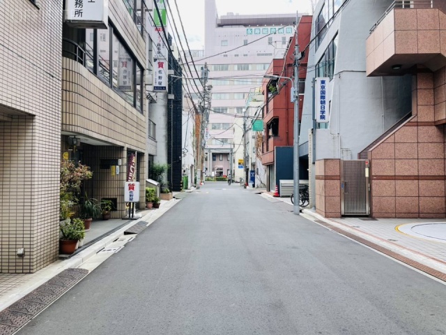吉川ビル　前面道路