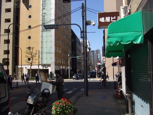 島田ビル ビル前面道路