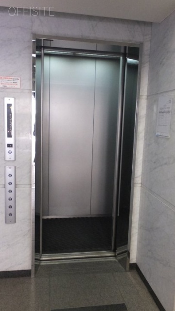 ウィスク三崎町 エレベーター