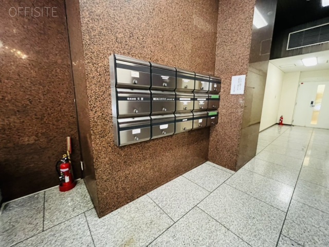 タカセビル本館　エントランス