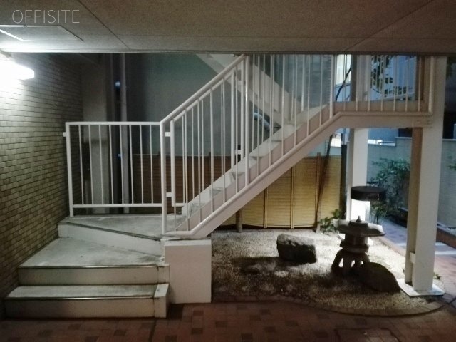 エルハイム麹町 階段