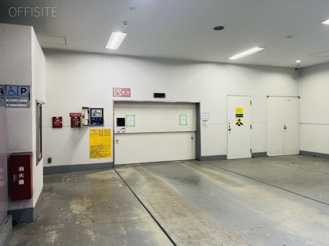 オリックス池袋ビル 駐車場