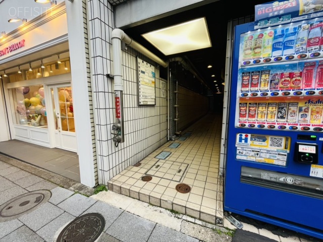 渋谷南平台ビル　エントランス