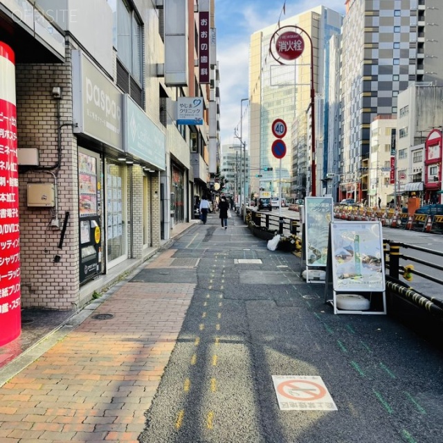 ニューシティハイツ飯田橋　前面歩道