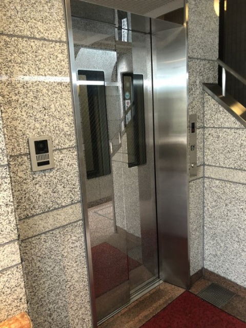 みかどビル エレベーター