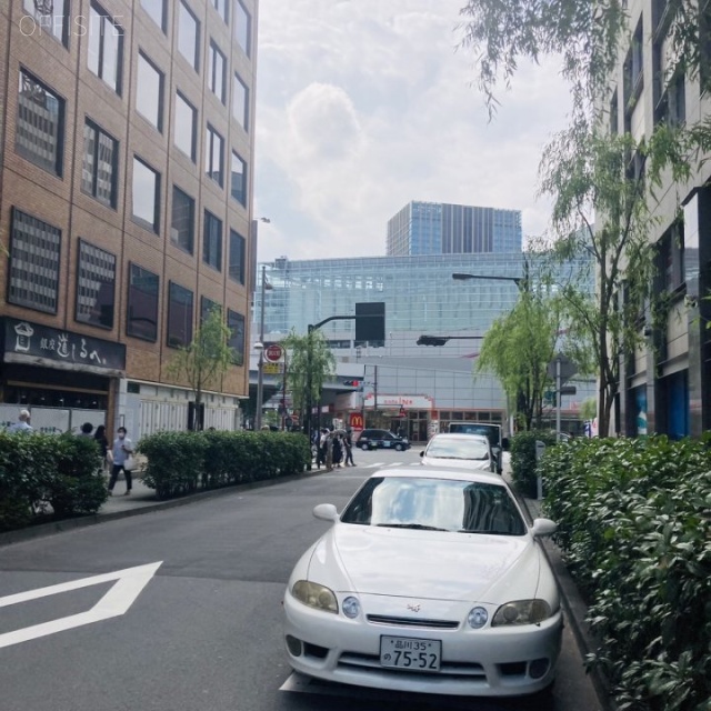 第一田村ビル ビル前面道路