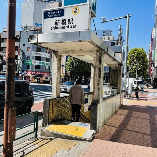 新橋M-SQUARE 目の前に銀座線新橋駅