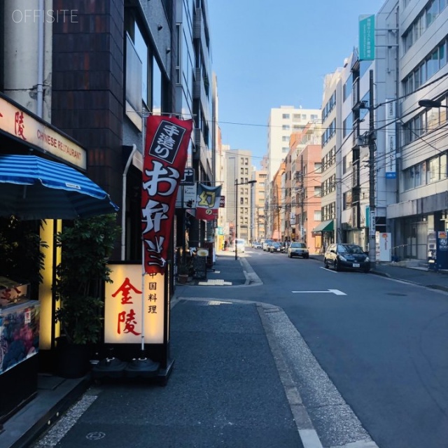 日宝神田淡路町ビル ビル前面道路