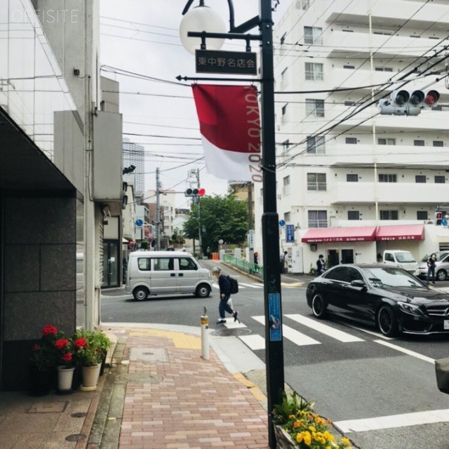 MTビル ビル前面道路