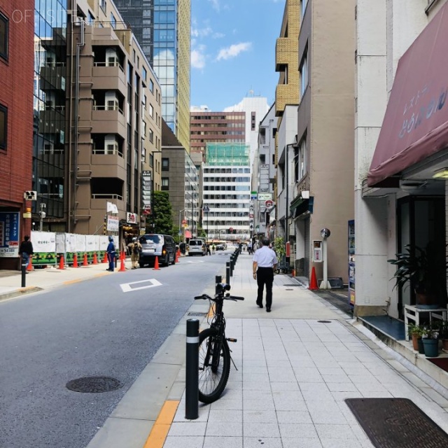 虎ノ門石田印房ビル ビル前面道路