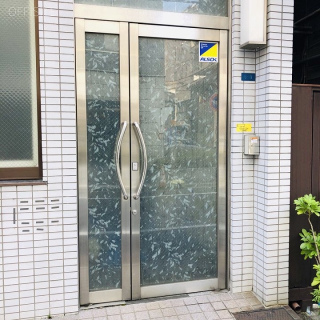 クラ46ビル エントランス