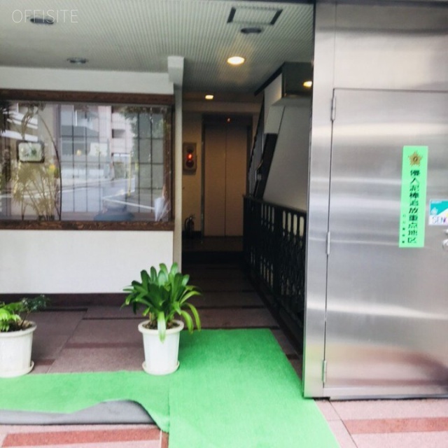 KOA新宿(コアシンジュク) エントランス