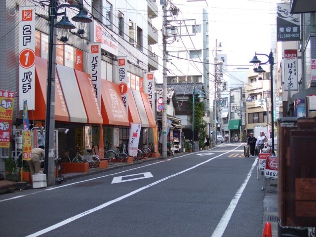 ST代々木公園ビル ビル周辺道路