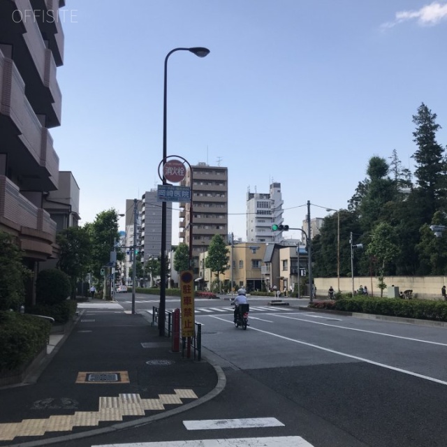 近藤ビル ビル前面道路