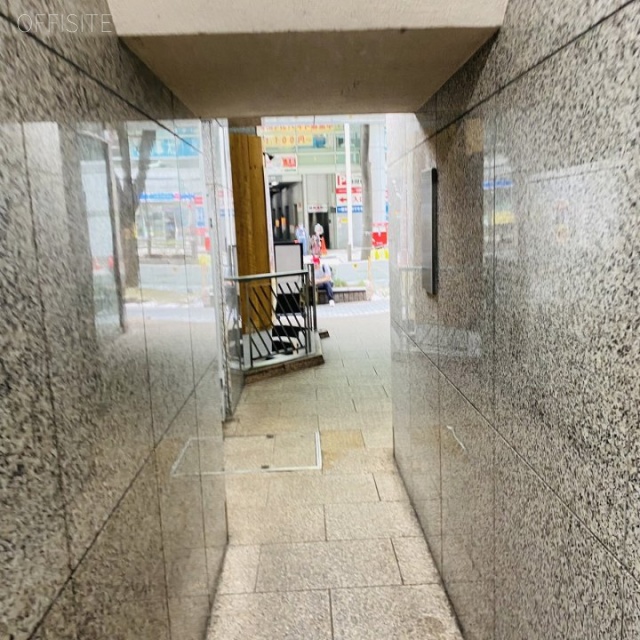 第106東京ビル エントランス