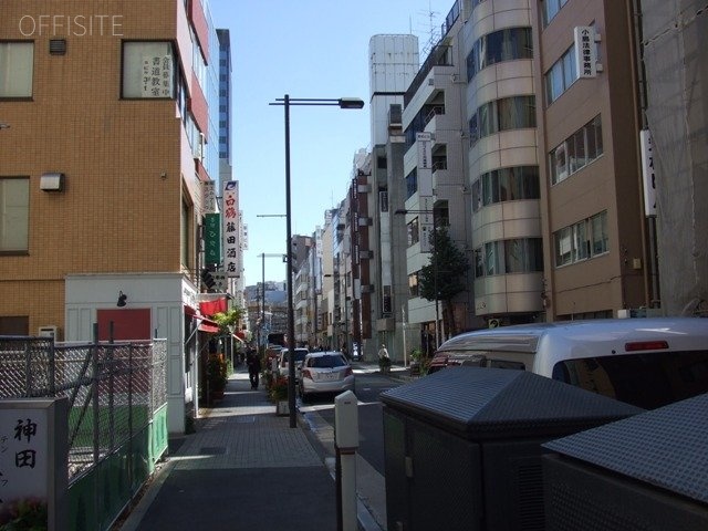 島田ビル ビル前面道路