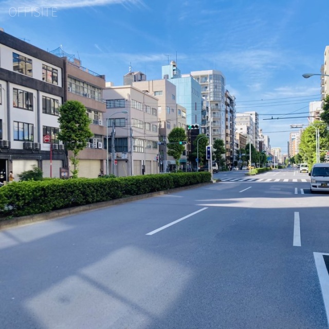 東信蔵前ビル 前面道路 国際通り