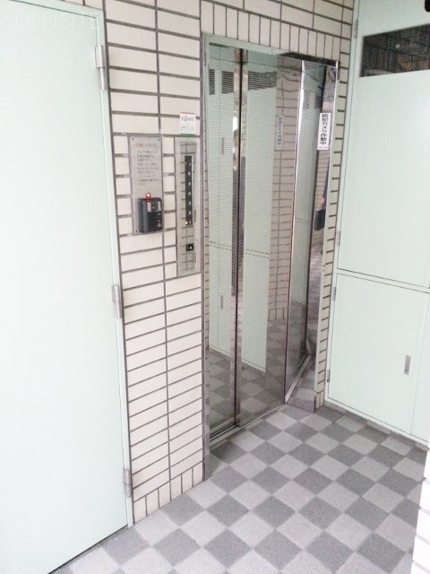 東京慶北ビル エレベーター