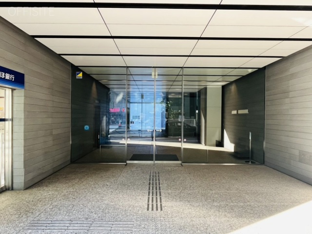 ヒューリック麹町ビル　エントランス