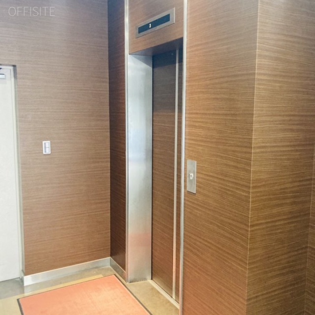 専修赤坂ビル エントランス