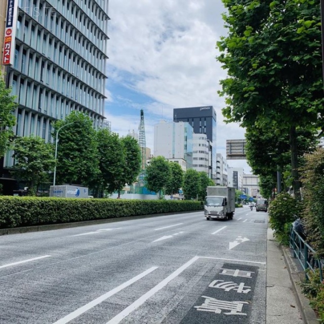 晴花(セイカ)ビル 新大橋通り面す