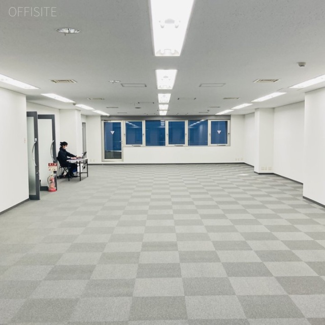 DiaResto Tokyoビル　室内