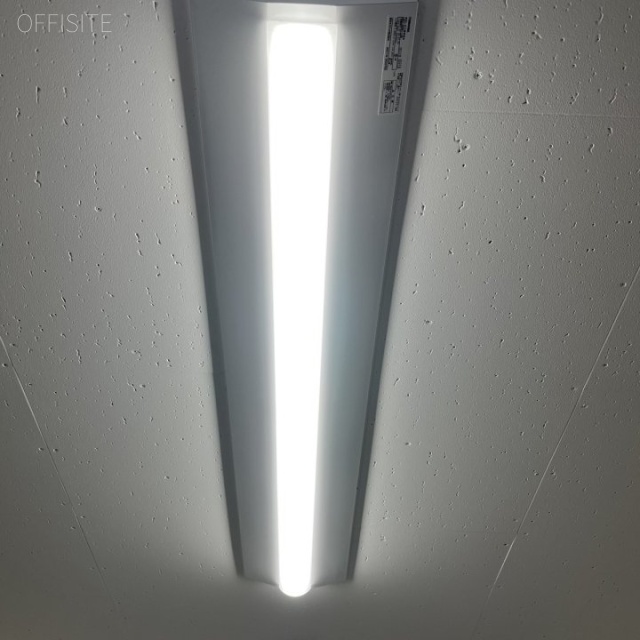東邦センタービル 5階【503】 13.32坪　503貸室内 LED照明