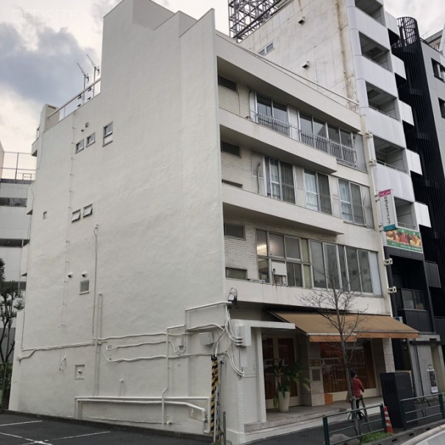 鈴木ビル 外観