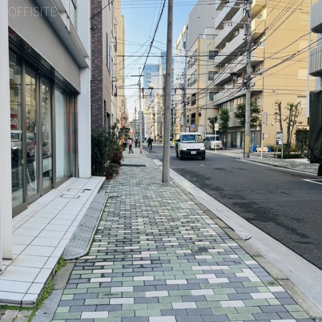 浅草橋K・Hビル 前面歩道