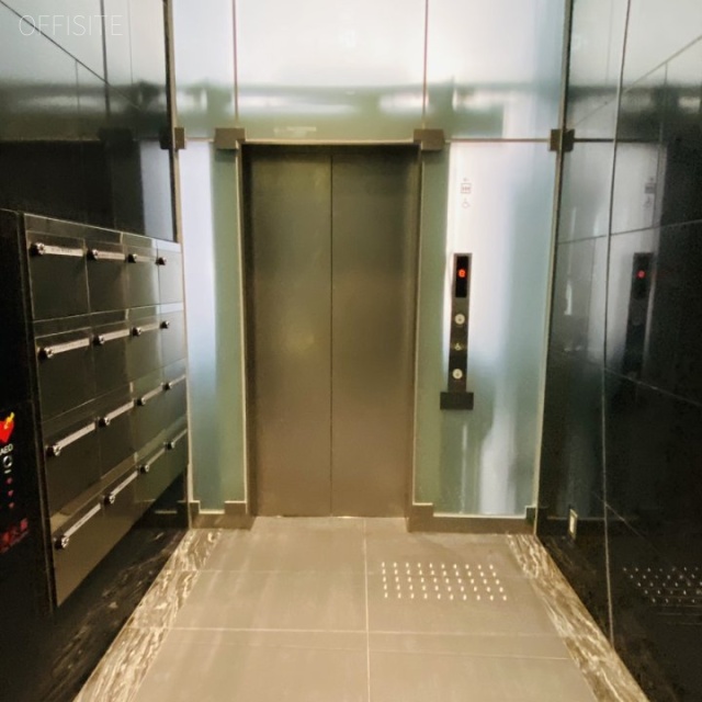 スプライン青山東急 エレベーター