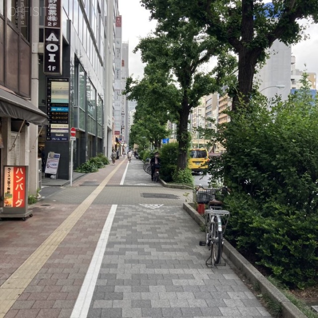 三和産工ビル ビル前面道路