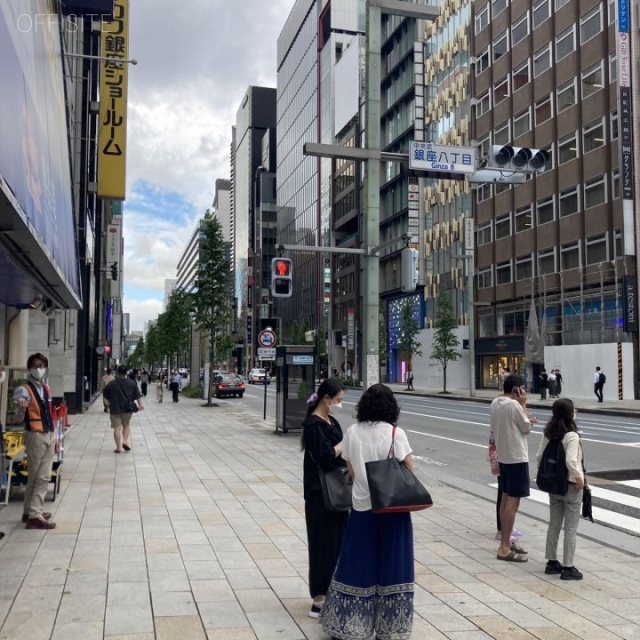 銀座博品館 ビル前面道路