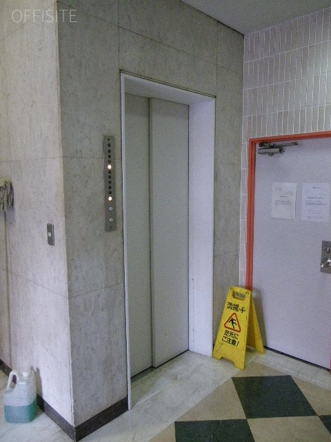 六本木ゲッツビル エレベーター