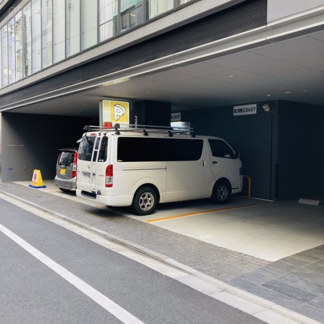 BIZ SMART 茅場町 駐車場