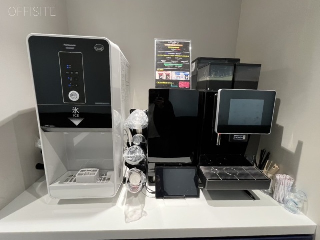 明治薬科大学剛堂会館 エントランス