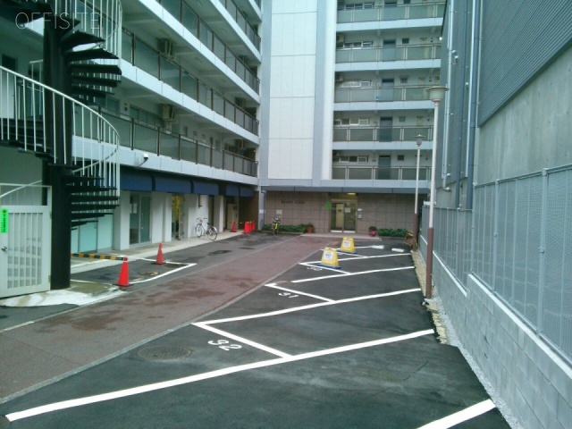 メゾン麻布 駐車場