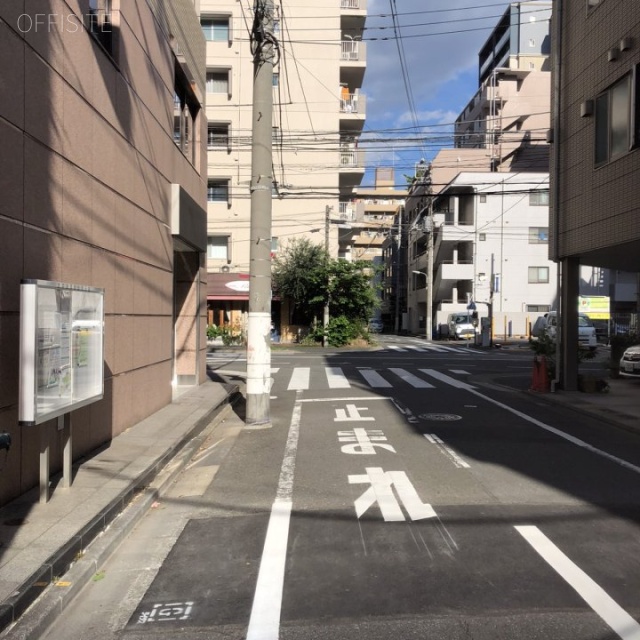 大森YSビル ビル前面道路