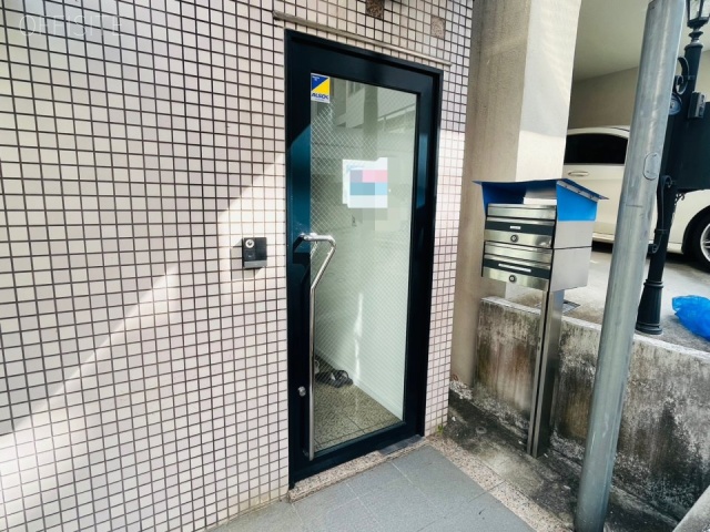 アップルパート5　エントランス